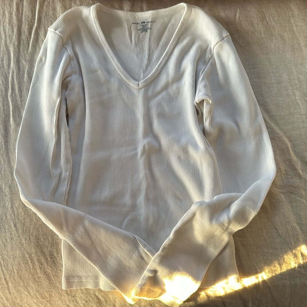 Brandy Melville white long sleeve